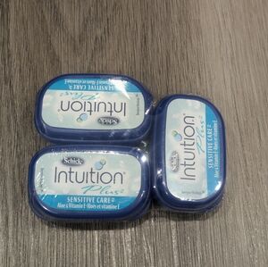 Schick Intuition Plus Sensitive Care Razor Refills. Set of 3